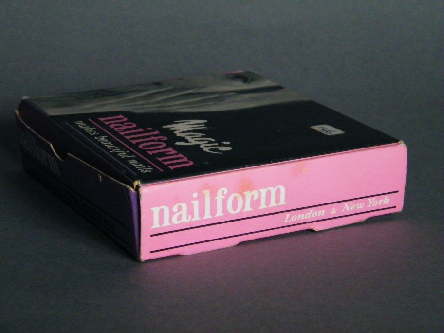 #0473 Boxed Ladies 'Magic' Nailform 'Set', circa 1960-1965