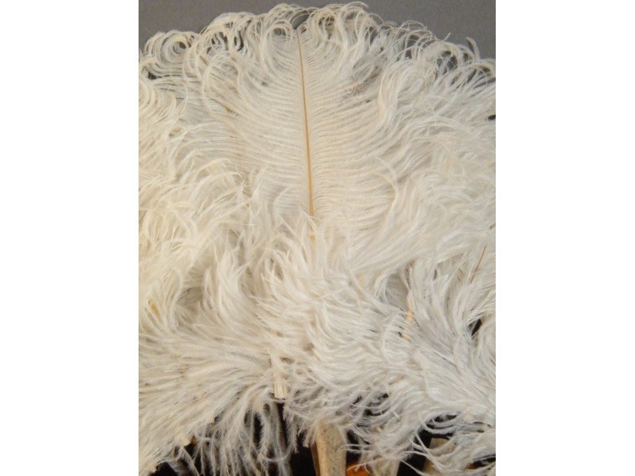 #0241 Early 20th Century Ladies Ostrich Feather Fan - probably circa 1920-1940 **SOLD**