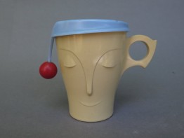 #1536  Art Deco Plastic Cadbury's Bourn-vita Mug with Cover, circa 1949