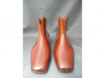 #0125 Rare Pair of Plum Coloured 1960s Mary Quant Designed " Quant Afoot" Ankle Boots - Unused **SOLD** to USA