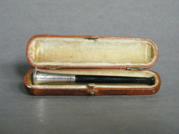 #0949 Cased Ladies Silver Cigarette Holder, circa 1920s-30s **SOLD**