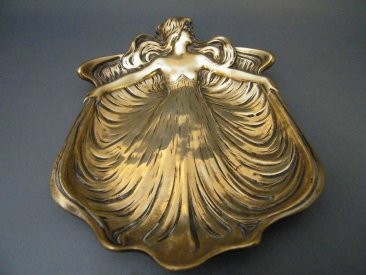 #1723  WMF Style Art Nouveau Brass Dish or Ashtray, circa 1905   **Sold**  September 2018