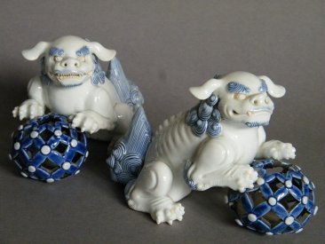 #1498 Rare Pair of Hirado Porcelain Shishi / Lions from Japan, Edo Period circa 1820-1850  **Sold**  to USA, January 2021