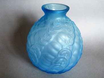 #1748  Art Deco Glass Vase from France, circa 1930s  **SOLD** December 2019