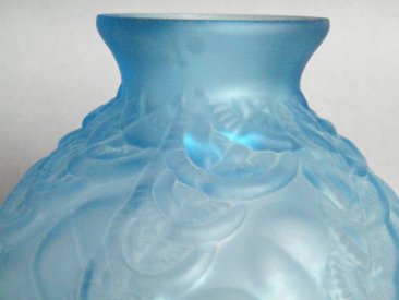 #1748  Art Deco Glass Vase from France, circa 1930s  **SOLD** December 2019
