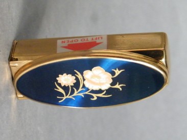 #1075 Stratton Combination Lipstick Holder and Vanity Mirror, circa 1960s **SOLD**