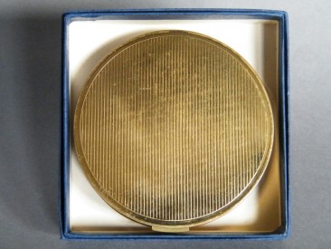 #0629 Rare Powder Compact, circa 1960s **SOLD**