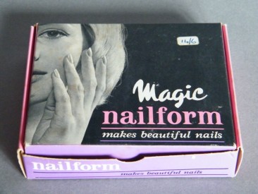 #0473 Boxed Ladies 'Magic' Nailform 'Set', circa 1960-1965