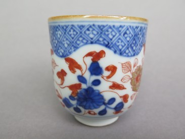 #1595  Early 18th Century Chinese Imari Export Coffee Cup, circa 1723 - 1735  **Sold** in our Liverpool shop - June 2018 / 利物浦店内售出 - 2018年6月
