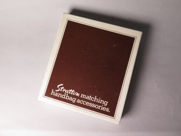 #1513  Boxed Stratton Powder Compact, circa 1970  **SOLD** December 2019
