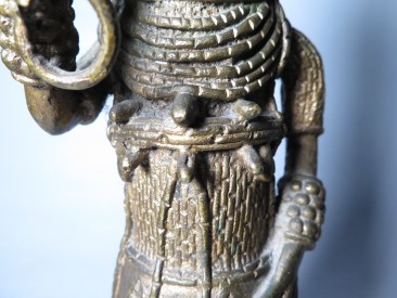 #1542  Benin Bronze Guardian Figure from Nigeria, circa 1920-1960  **SOLD** July 2018