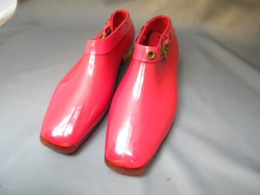 #0102 Rare Pair of Red 1960s Mary Quant Designed " Quant Afoot" Ankle Boots - Unused   **Sold** to New York - March 2014 售至纽约 - 2014年3月