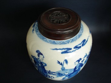 #0231 Large Kangxi Style Chinese Blue and White Jar  **Sold** to China - May 2009 售至中国 - 2009年5月