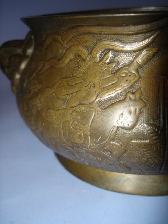 #0094 18th/19th Century Chinese Bronze Censer **Sold**to Germany - May 2010 售至德国 - 2010年5月