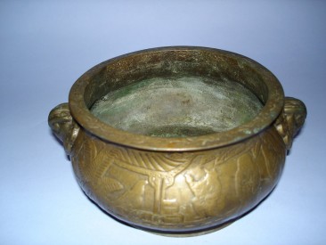 #0094 18th/19th Century Chinese Bronze Censer **Sold**to Germany - May 2010 售至德国 - 2010年5月