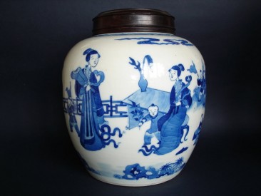 #0231 Large Kangxi Style Chinese Blue and White Jar  **Sold** to China - May 2009 售至中国 - 2009年5月