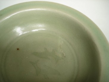 #0203  Chinese Longquan Green Ware 'Marraige' Dish - Yuan Dynasty (AD 1279-1368)  **Sold** through our Liverpool shop - February 2011 利物浦店内售出 - 2011年2月
