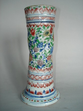 #0210  17th Century Chinese Export Wucai Gu Vase (neck reduced) Kangxi reign (1662-1722) **Sold**  to China - March 2010 售至中国 - 2010年3月