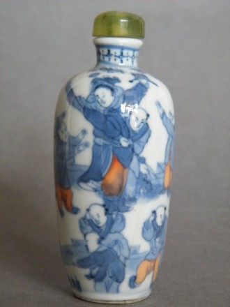 #0833  Inscribed Chinese Porcelain Boys Snuff Bottle date 1907  **Sold** in our Liverpool shop - June 2018 / 利物浦店内售出 - 2018年6月
