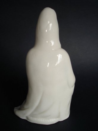 #0019 Chinese Dehua Blanc de Chine Porcelain Guanyin - Kangxi Reign (1662-1722) **Sold** to China - November 2013 售至中国 - 2013 年11月