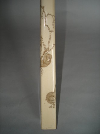 #0052 Signed Japanese Ivory Umbrella Handle - Meiji Period (1868-1911) **Sold** to Belgium  - March 2008 售至比利时 - 2008年 3月