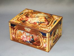 #1707  "Antique Casket" Kemp's  Chocolate Table Fingers Tin, circa 1950s  **Sold** September 2018