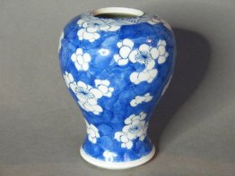 #1770  17th/18th Century Chinese Porcelain  Prunus Pattern Vase, Kangxi Reign (1662-1722)