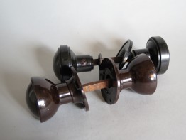 #1721 Two Pairs of Bakelite Door Handles / Knobs, circa 1930s - 1950s   **SOLD** August 2018