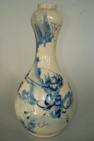 #0101   Chinese 17th Century Transitional Style Garlic Necked Vase **Price on Request**