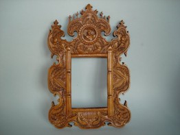 #1531  Early 19th Century Carved Chinese Export Mirror Frame  **Sold** to China - July 2011 售至中国 - 2011年7月