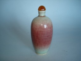 #0032 Chinese 'Peachbloom' Snuff Bottle 19th Century or Earlier **Sold** to U.S.A. - March 2009 售至美国 - 2009年3