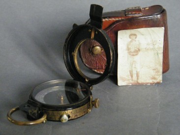 #1670  World War One (1914 - 1918) Army Officer's Compass  **SOLD** October 2019