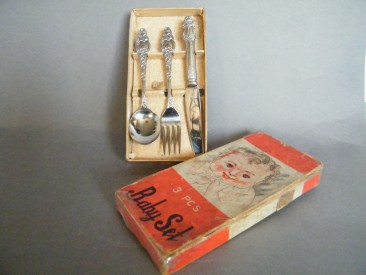 #1655  Boxed Children's Cutlery Set, circa 1940s  **SOLD** December 2019