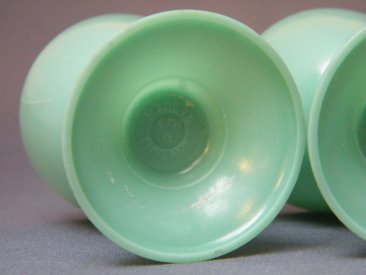 #1761 Pair of 1940s / 1950s Plastic Egg Cups, probably Beetleware    **SOLD**