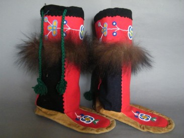 #1126 Native American Moccasin 'Boots', circa 1930 - 1960