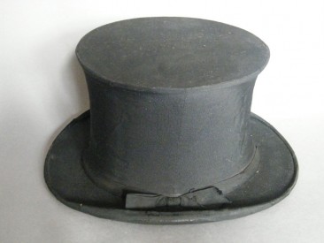 #1166 Victorian Black Silk Collapsible Top Hat (Opera Hat), circa 1890s **SOLD**