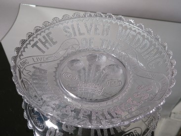 #1581  Antique Royal Commemorative Glass Bowl - Silver Wedding Prince & Princess Wales March 10th 1888  **SOLD** 2017