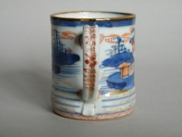 #1642  Rare Chinese Export Porcelain Miniature Ale Tankard form Coffee Can, circa 1700-1730