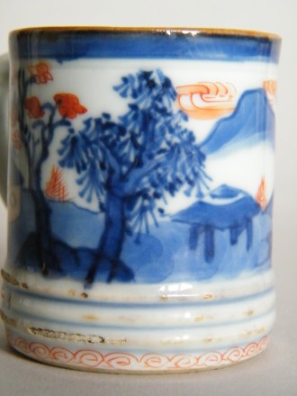 #1642  Rare Chinese Export Porcelain Miniature Ale Tankard form Coffee Can, circa 1700-1730