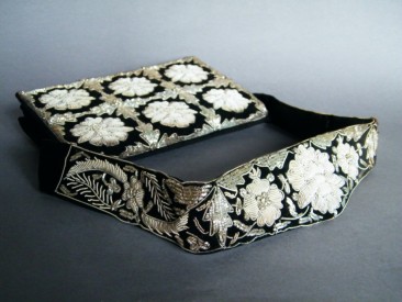 #0727 Velvet Brocade Ladies Evening Bag & Belt from India, circa 1930-1950 **SOLD**