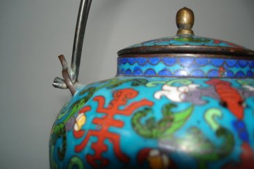 #0056  19th Century Chinese Cloisonne Enamel Tea Kettle **Sold**  to China - November 2010 售至中国 - 2010年11 月