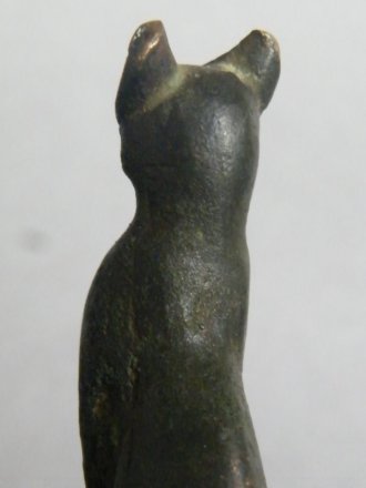 #1401 Rare Ancient Egyptian Bronze Cat, Late Period (664 - 332 BC)**Sold** to France - July 2015/售至法国 - 2015.7