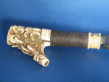 #1063  Antique Dayak Sword from Borneo, circa 1880-1910  **Sold**  to the Netherlands June 2015 售至荷兰 - 2015年 6