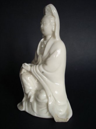 #0019 Chinese Dehua Blanc de Chine Porcelain Guanyin - Kangxi Reign (1662-1722) **Sold** to China - November 2013 售至中国 - 2013 年11月
