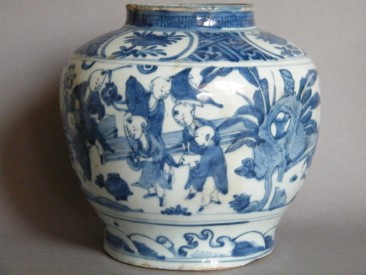 #0470  Late Ming Blue White Boys Jar Wanli Tianqi c 1610-1625 **Sold**