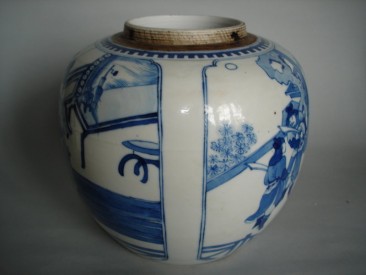 #0193 Fine & Rare late 17th Century Jar - Kangxi Reign (1662-1722) **Sold** to Switzerland - January 2009 售至瑞士 - 2009年1月