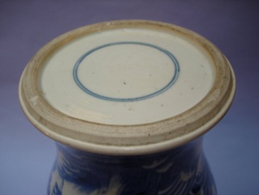 #0100 17th/18th Century Chinese Blue White Balluster Vase - Kangxi Reign (1662-1722) **Sold** to Switzerland, January 2009 售至瑞士 - 2009年1月