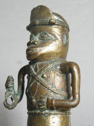 #1138  19th or Early 20th Century Benin Bronze Figure